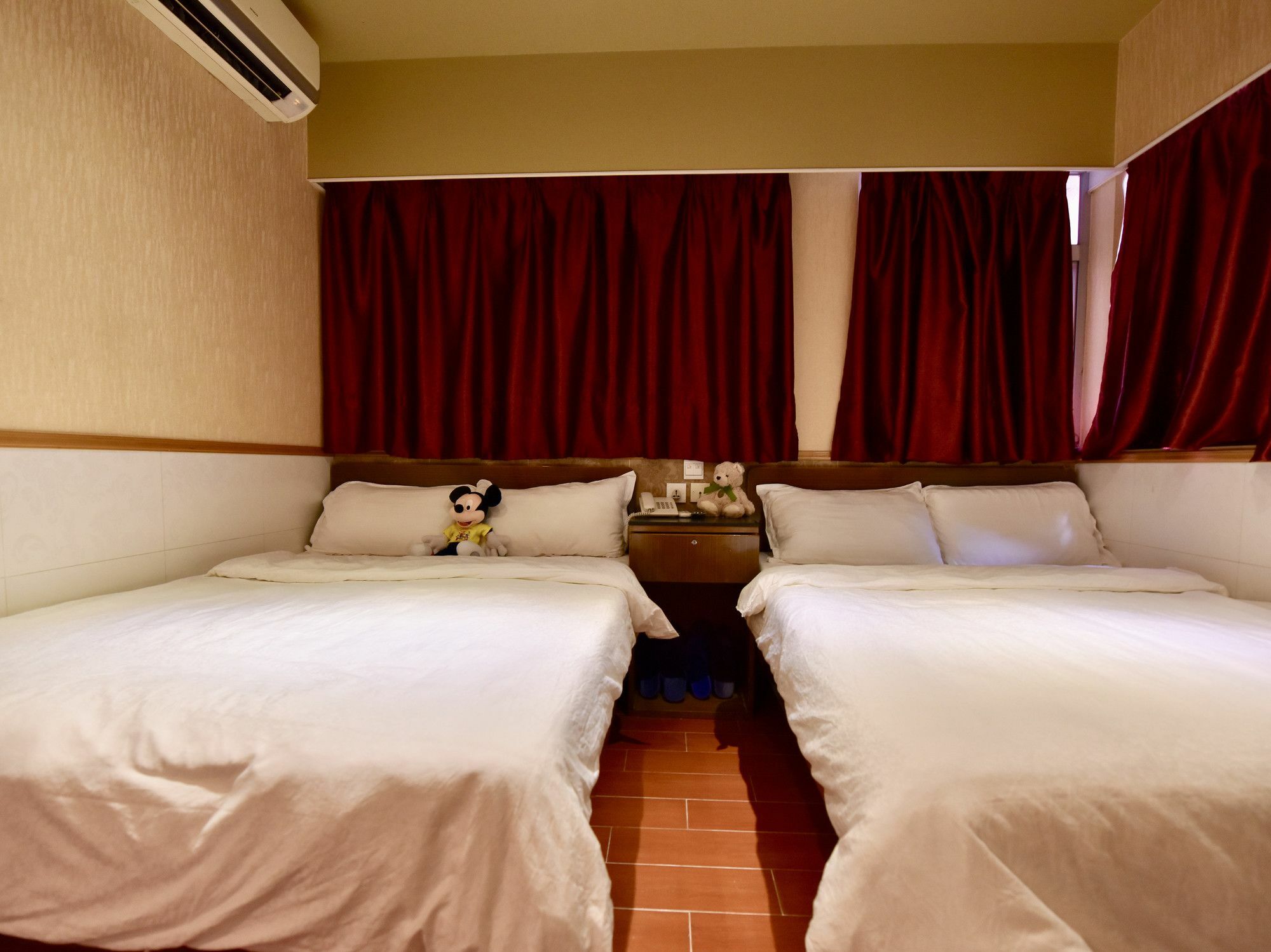 Hk Wonderful Inn Гонконг Экстерьер фото